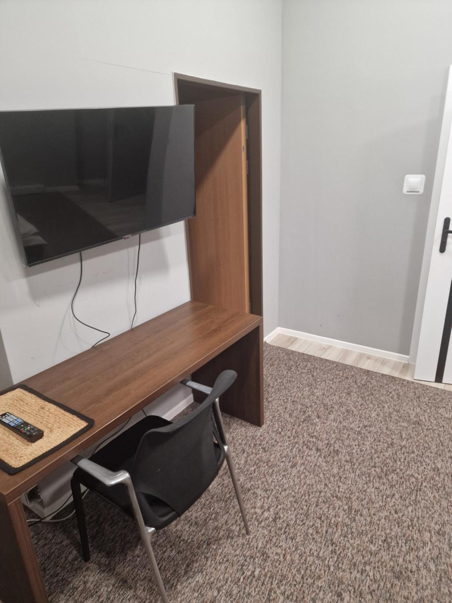 Kaktus Guest House Катовіце Екстер'єр фото
