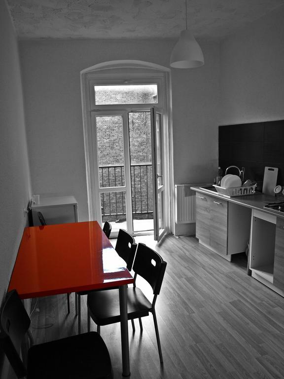 Kaktus Guest House Катовіце Екстер'єр фото