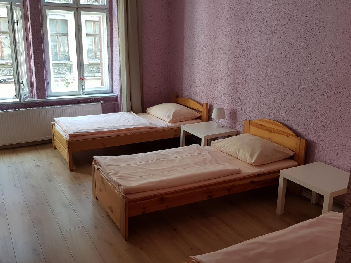 Kaktus Guest House Катовіце Екстер'єр фото